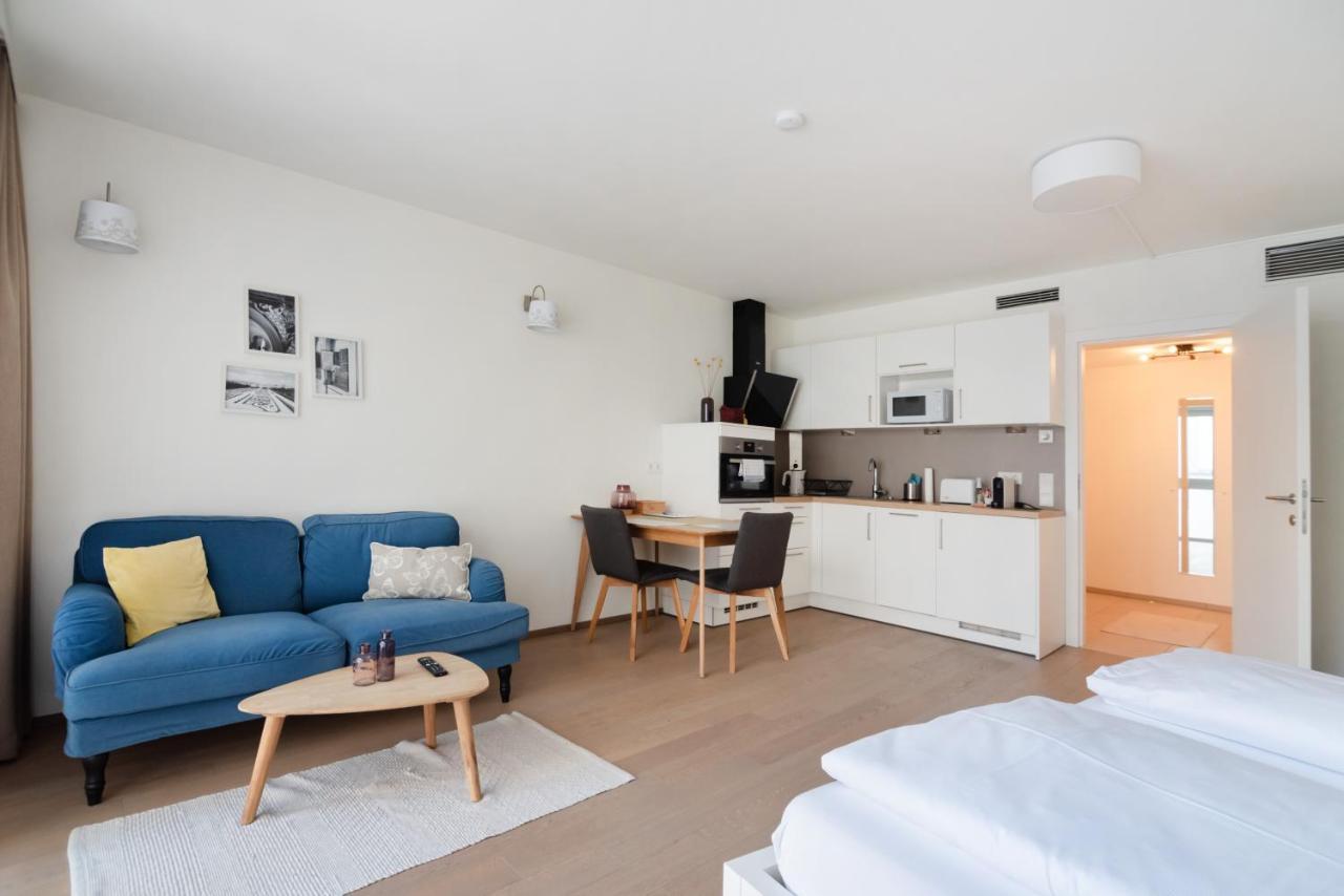 Quiet And Cozy Apartment Next To Mariahilfer Strasse And Naschmarkt With Ac, Minimum 30 Nights ウィーン エクステリア 写真