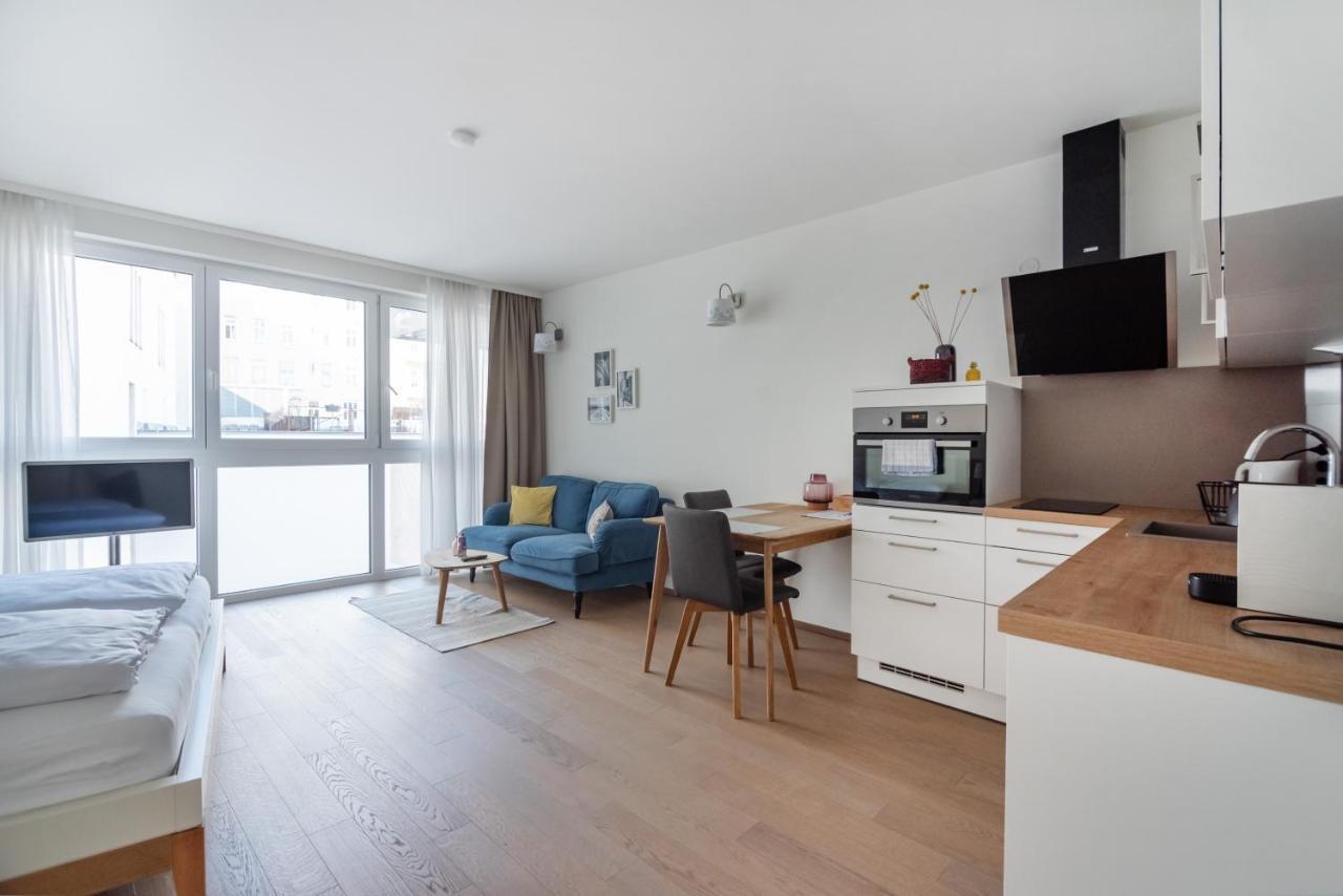 Quiet And Cozy Apartment Next To Mariahilfer Strasse And Naschmarkt With Ac, Minimum 30 Nights ウィーン エクステリア 写真