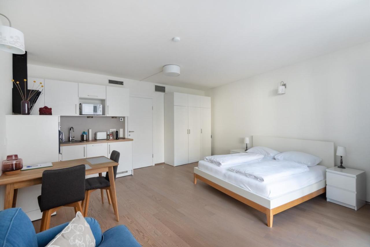 Quiet And Cozy Apartment Next To Mariahilfer Strasse And Naschmarkt With Ac, Minimum 30 Nights ウィーン エクステリア 写真